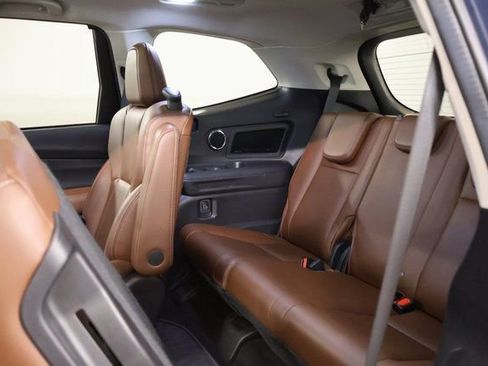 Certified 2023 Subaru Ascent Touring AWD/4WD image 32