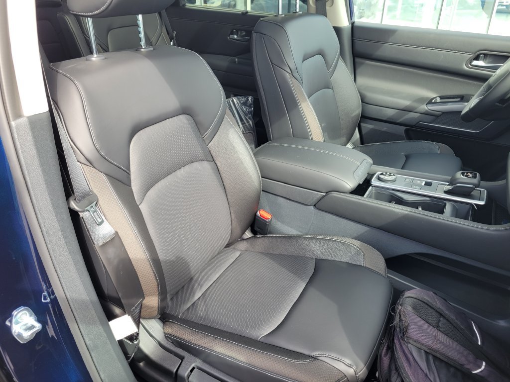 New 2026 Nissan Pathfinder SL AWD/4WD image 40