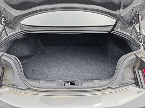 Used 2025 Ford Mustang GT RWD image 12