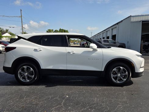 Certified 2023 Chevrolet Blazer LT FWD image 6
