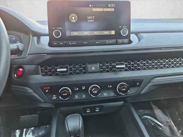 Used 2023 Honda Accord EX image 14