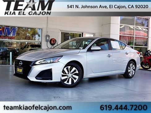 Used 2023 Nissan Altima 2.5 S FWD image 2
