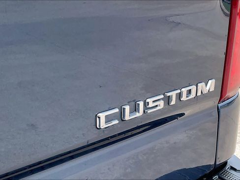 Certified 2022 Chevrolet Silverado 1500 Custom RWD image 11