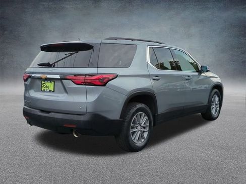 Certified 2023 Chevrolet Traverse LT image 9