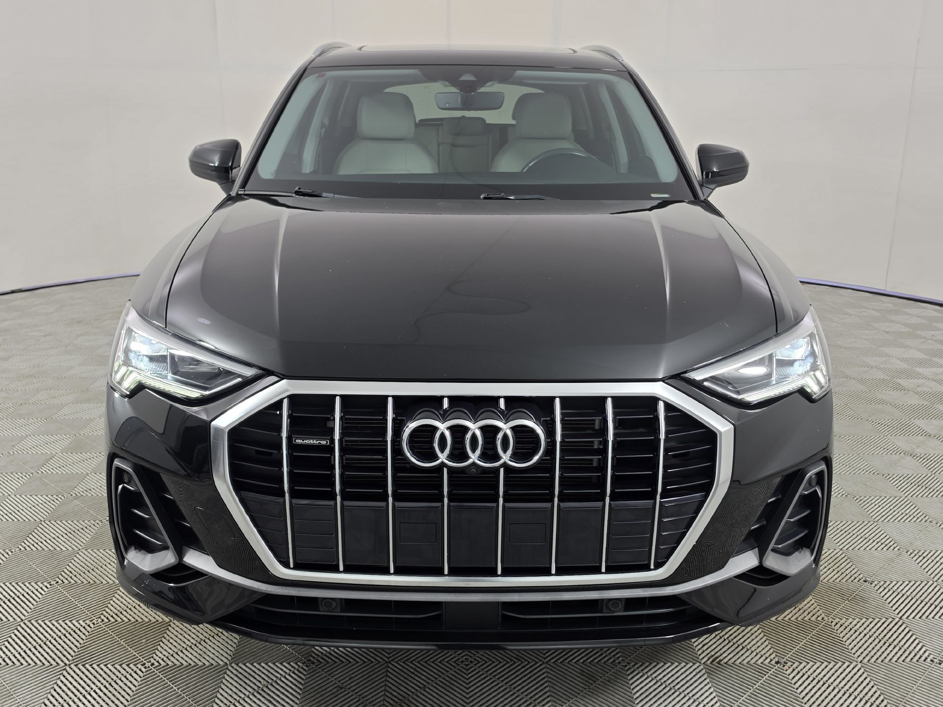 Certified 2024 Audi Q3 2.0T Premium Plus AWD/4WD image 38