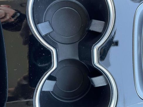 Used 2014 Ford Fusion Titanium FWD image 18