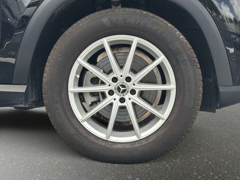 Used 2024 Mercedes-Benz GLE 350 4MATIC w/ Winter Package image 21