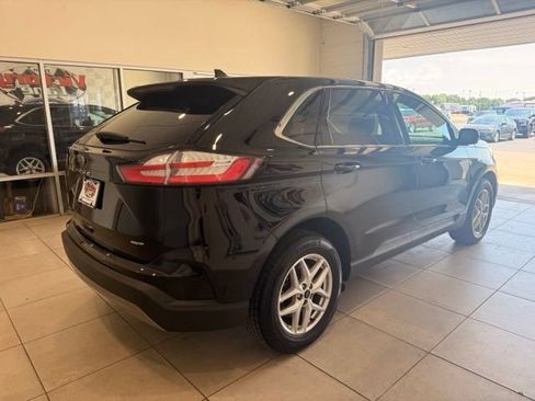 Used 2024 Ford Edge SEL AWD/4WD image 4