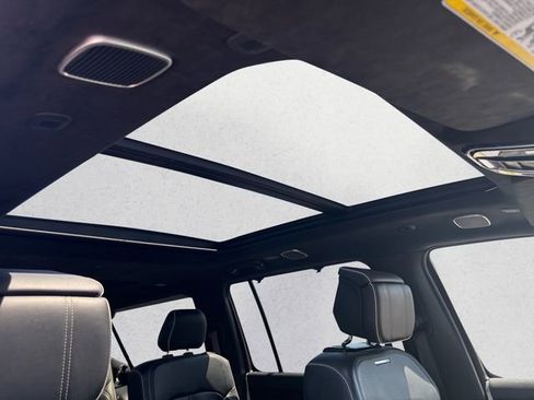 Used 2024 Jeep Grand Wagoneer L Series II w/ Quick Order Packagew 28T AWD/4WD image 17