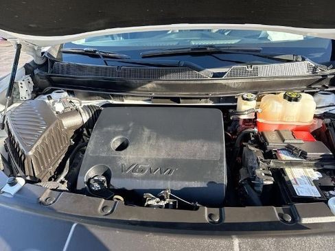 Certified 2020 Chevrolet Traverse LT image 28