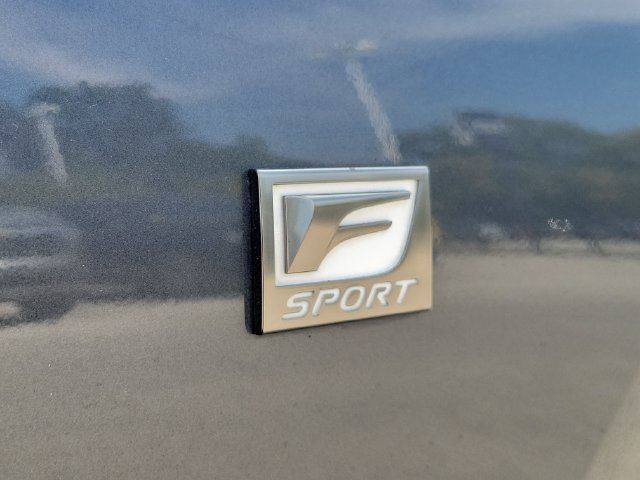 Used 2023 Lexus IS 350 F Sport w/ Memory Package RWD image 9
