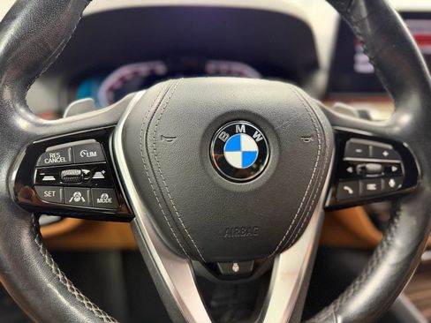 Used 2021 BMW 540i xDrive 540i xDrive Sedan w/ Premium Package image 18