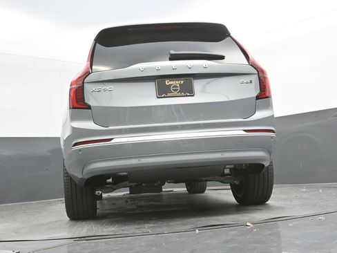 New 2026 Volvo XC90 B6 Plus w/ Protection Package Premier image 24