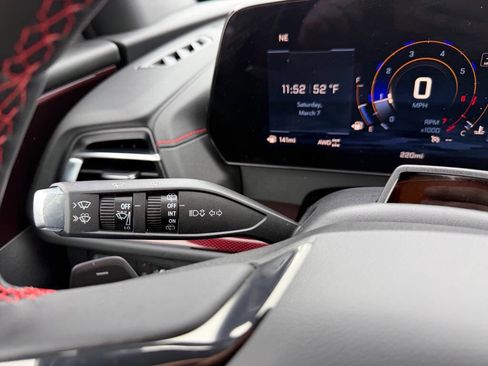 Used 2026 Chevrolet Traverse RS image 24