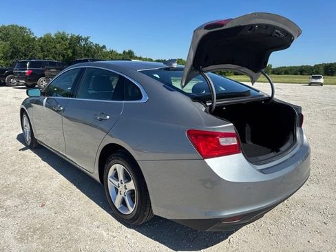 Used 2024 Chevrolet Malibu LT FWD image 4