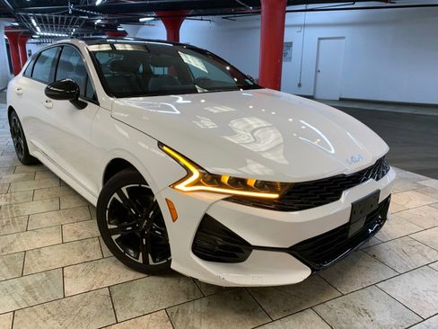 Used 2023 Kia K5 GT-Line AWD/4WD image 3