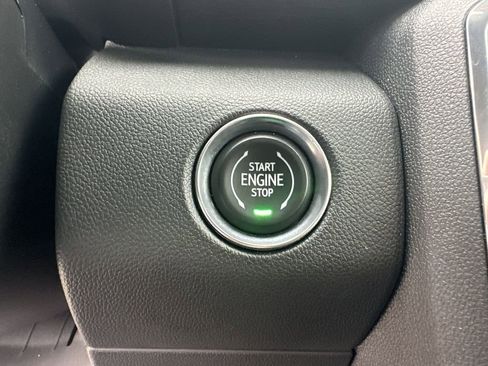 Certified 2025 GMC Acadia Elevation image 17