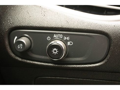 Used 2024 Chevrolet Malibu LT image 26