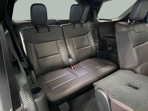 New 2026 Ford Explorer Platinum image 28