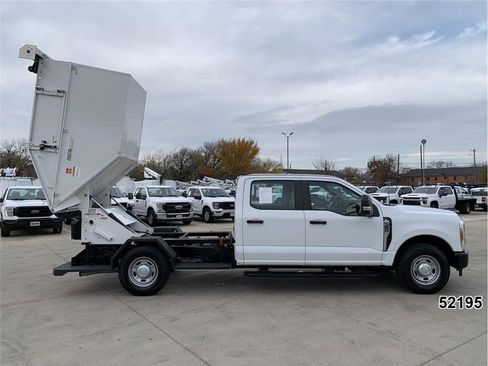 Used 2023 Ford F250 XL image 11