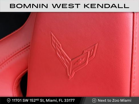 Used 2021 Chevrolet Corvette Stingray Coupe w/ Z51 Performance Package image 10