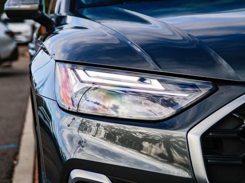 Certified 2023 Audi Q5 e Premium w/ Convenience Package image 11