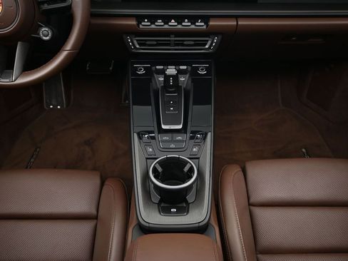 Certified 2022 Porsche 911 Carrera GTS RWD image 8