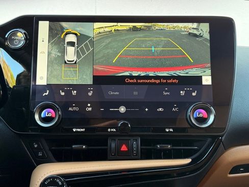 Certified 2025 Lexus NX 450h+ Luxury image 18