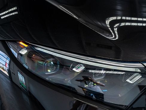 Used 2023 Mercedes-Benz EQS 450+ 4MATIC Sedan image 19