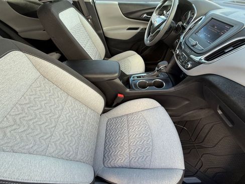 Used 2023 Chevrolet Equinox LS w/ LS Convenience Package image 35
