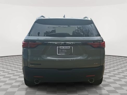 Used 2024 Chevrolet Traverse RS FWD image 21
