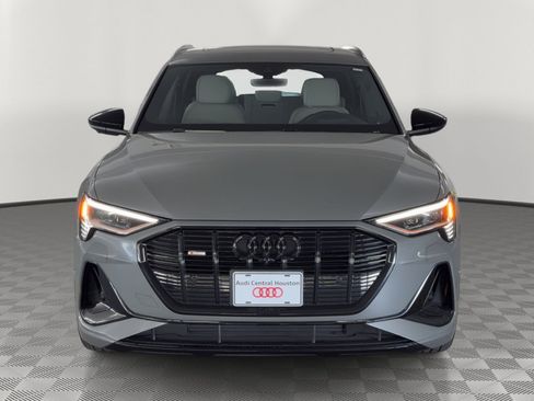 Used 2023 Audi e-tron Chronos w/ Chronos Package image 6