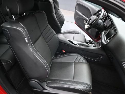 Used 2016 Dodge Challenger SRT Hellcat RWD image 16