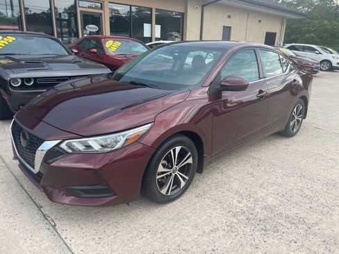 Used 2021 Nissan Sentra SV image 1