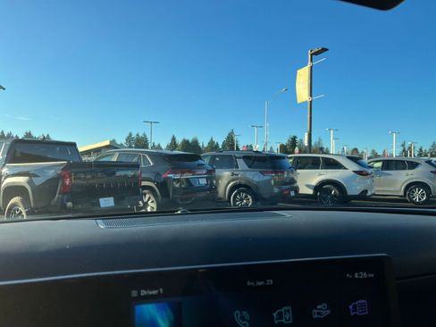 Used 2025 Hyundai Tucson SEL image 17