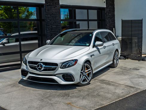 Used 2018 Mercedes-Benz E 63 AMG S image 5