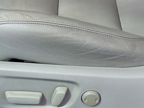 Used 2015 Toyota Sienna XLE Premium image 15