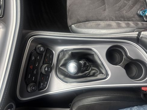 Used 2022 Dodge Challenger R/T w/ Plus Package image 16