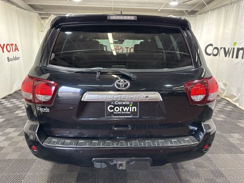 Used 2019 Toyota Sequoia Limited w/ Safety & Convenience Package image 7