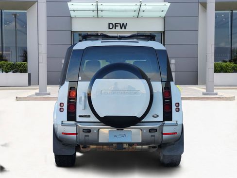 Used 2023 Land Rover Defender 130 First Edition image 6