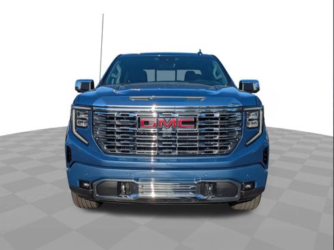 New 2026 GMC Sierra 1500 Denali w/ Denali Reserve Package image 9
