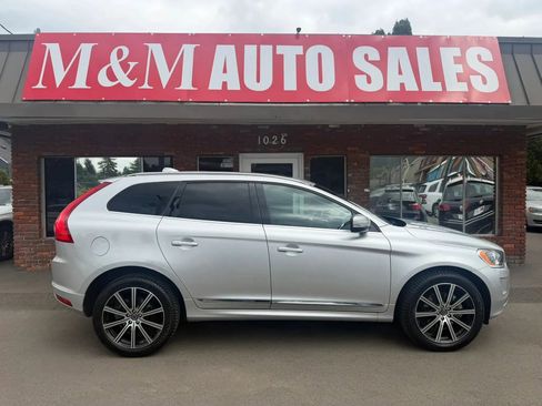 Used 2015 Volvo XC60 T5 AWD/4WD image 2