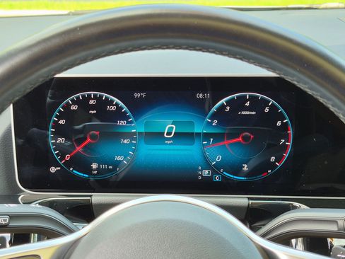 Used 2021 Mercedes-Benz GLA 250 4MATIC w/ Premium Package image 22