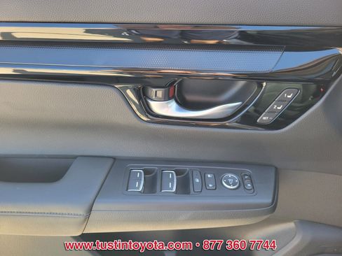 Used 2024 Honda CR-V EX-L image 17
