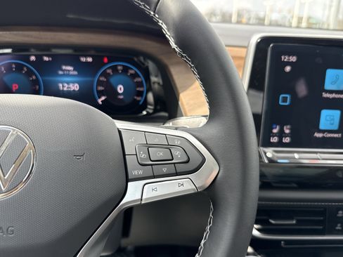 New 2026 Volkswagen Atlas SE AWD/4WD image 17