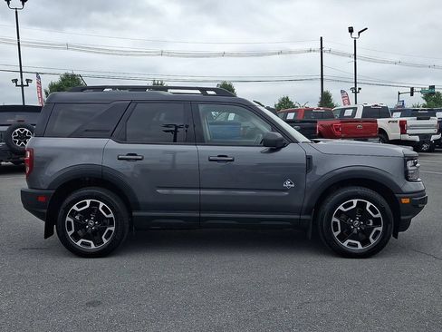 Certified 2024 Ford Bronco Sport Outer Banks w/ Tech Package AWD/4WD image 7