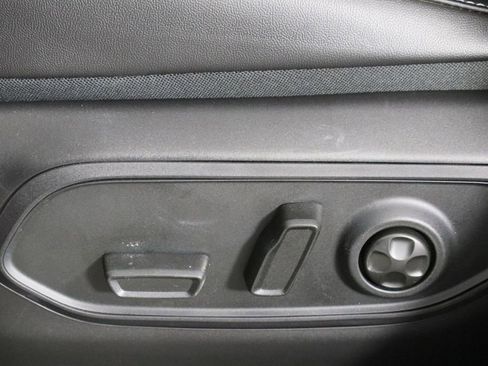 New 2026 Jeep Grand Cherokee Altitude image 25