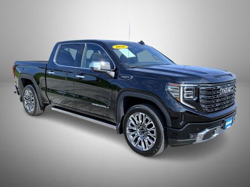 Certified 2026 GMC Sierra 1500 Denali Ultimate AWD/4WD image 3