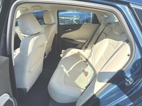 Used 2024 Chevrolet Malibu LT image 25