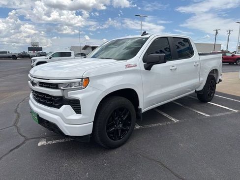 Used 2024 Chevrolet Silverado 1500 RST w/ Convenience Package II AWD/4WD image 3